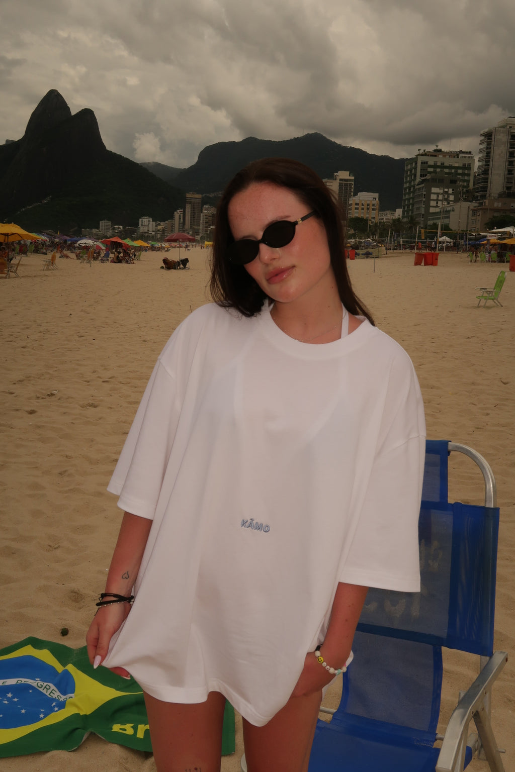 Unisex KĀMO t-shirt