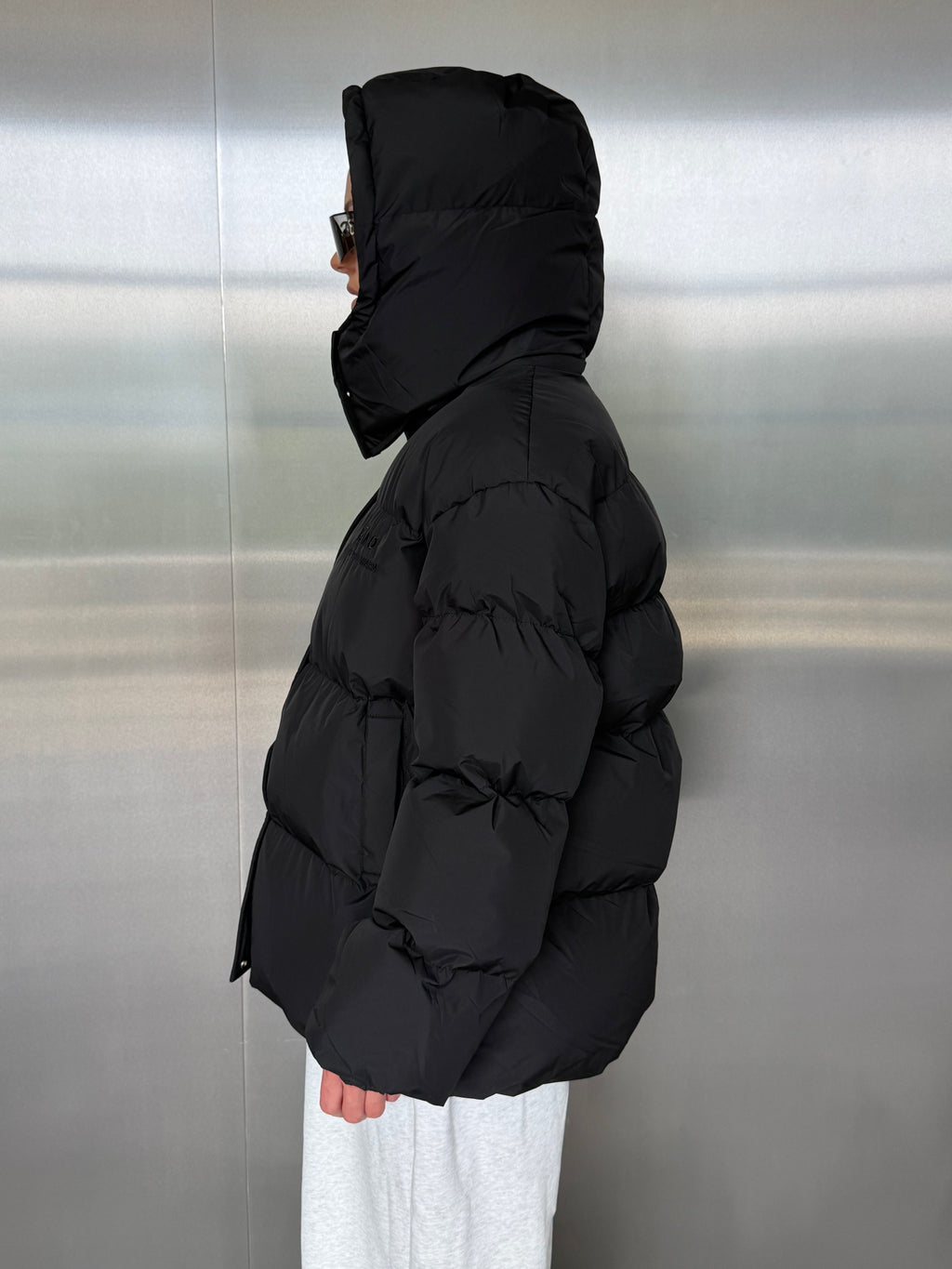 KĀMO black puffer jacket